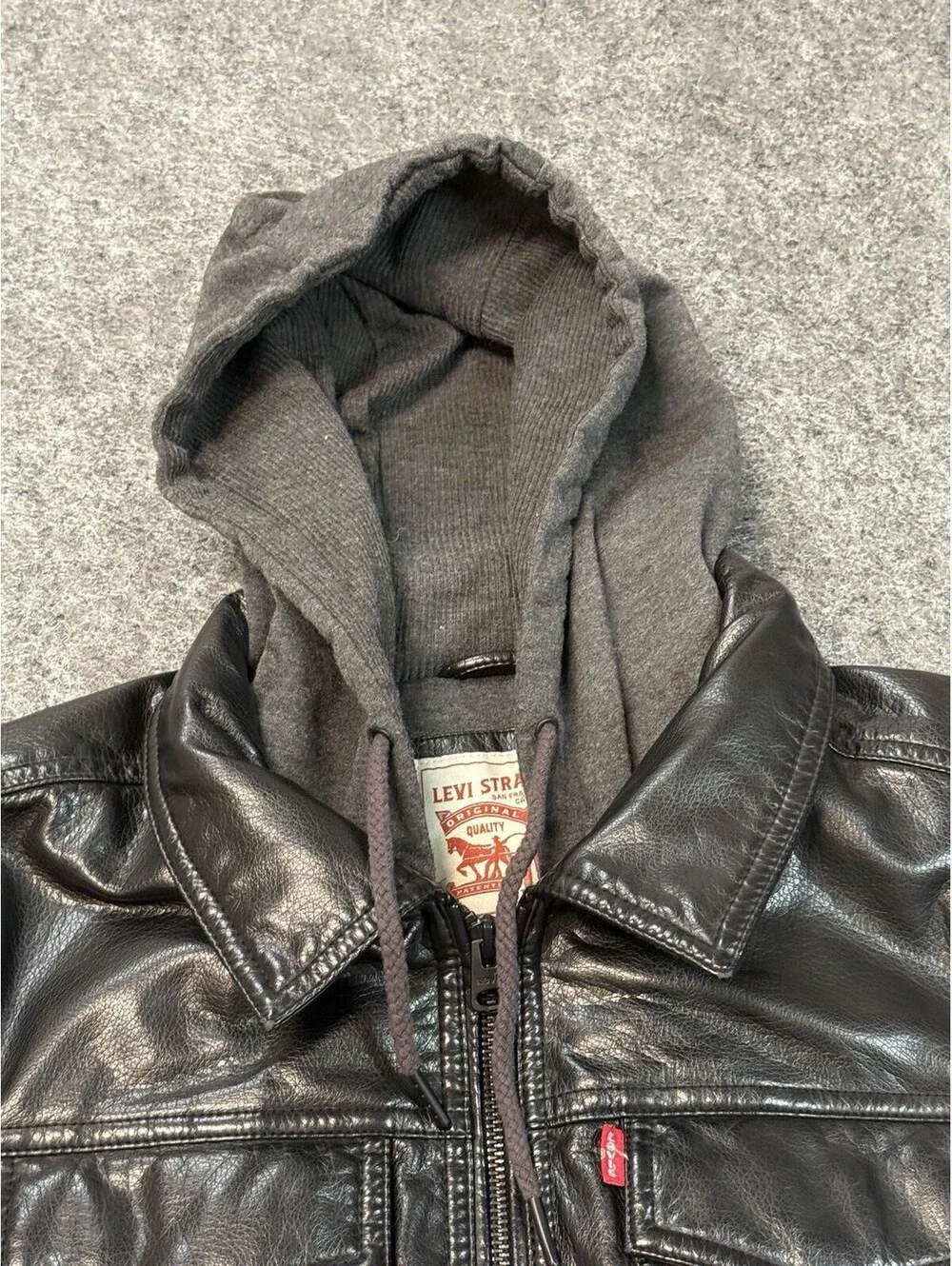 Levis levi men